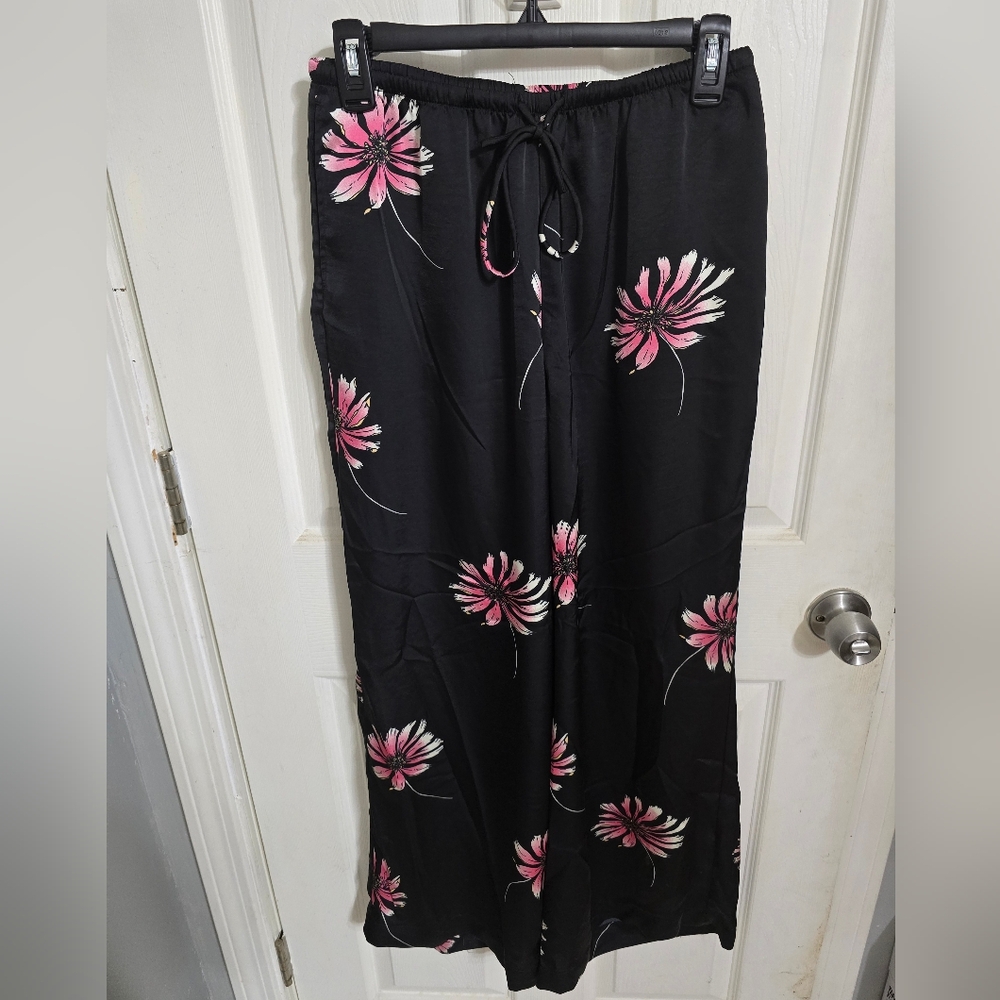 Future Collective Womens Relaxed Fit Wide Leg Pleated Linen Trousers Size XS